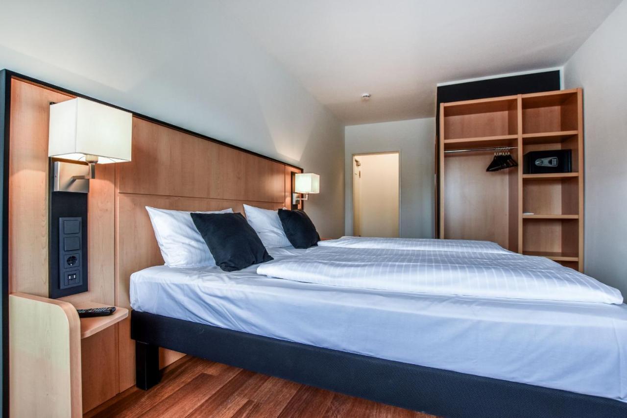 Stay Lev Hotel Leverkusen Eksteriør bilde