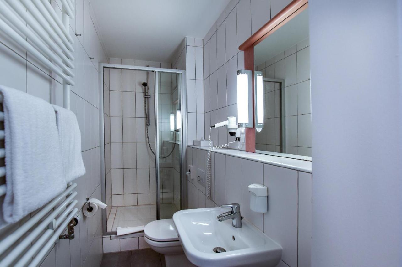 Stay Lev Hotel Leverkusen Eksteriør bilde